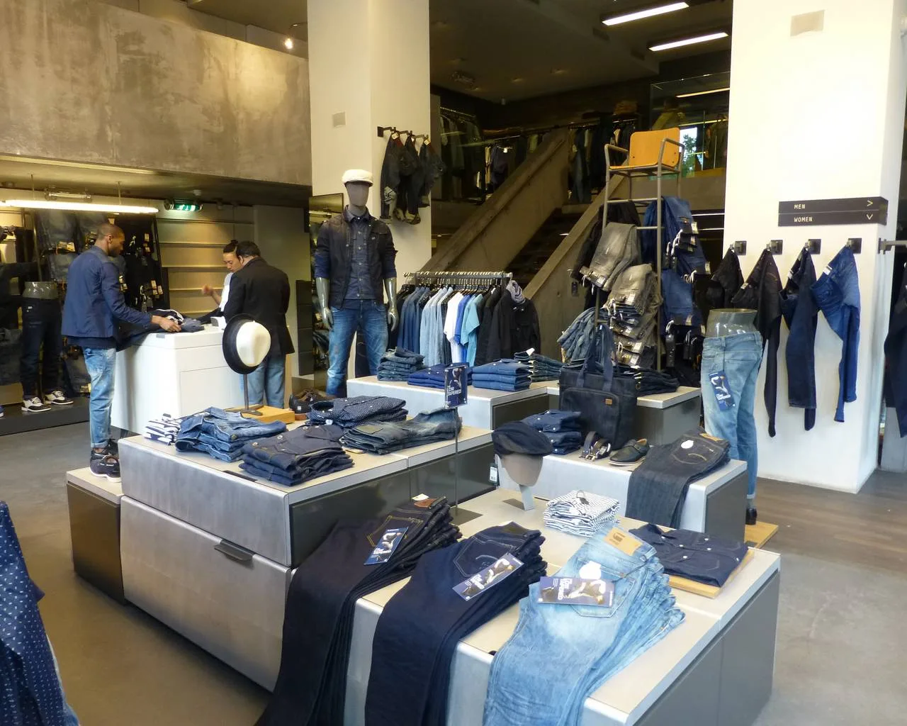 2010 G-Star monobrand store PCH Amsterdam 2