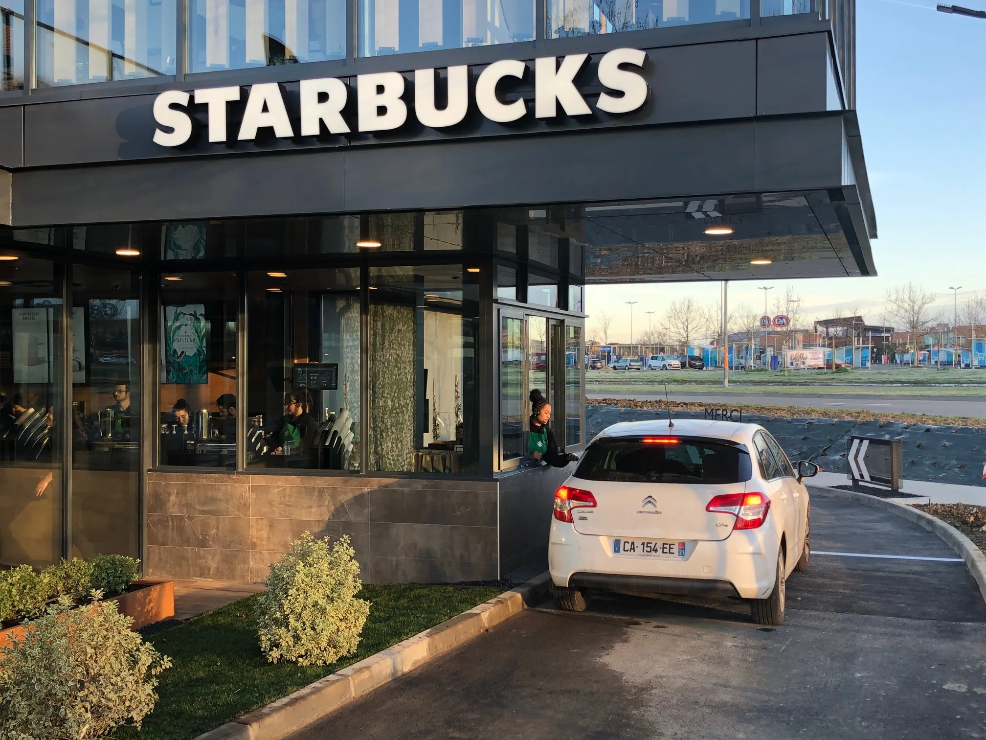 b Starbucks FR Toulouse DT Labege 2020